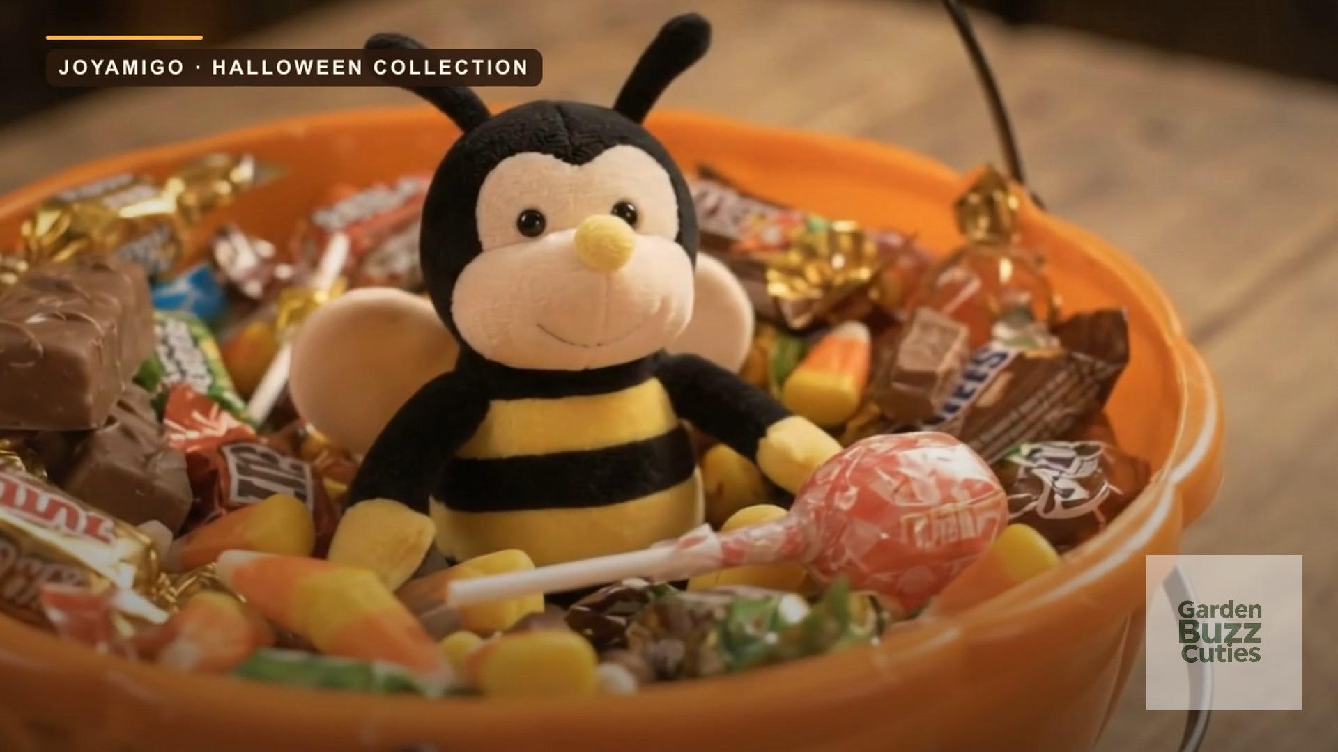 Amazon.com: Plush Nana The Bee with Smile Face and Yellow Wings